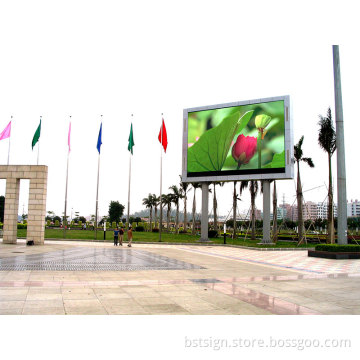 P16 Full Color Outdoor LED Advertising Display in Park